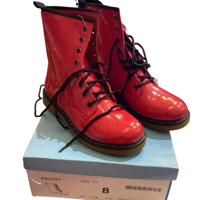  Womens  Size 8 Red 