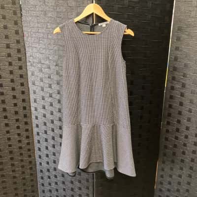Country Road Womens  Size XS Sleeveless Dress  Black  / White 