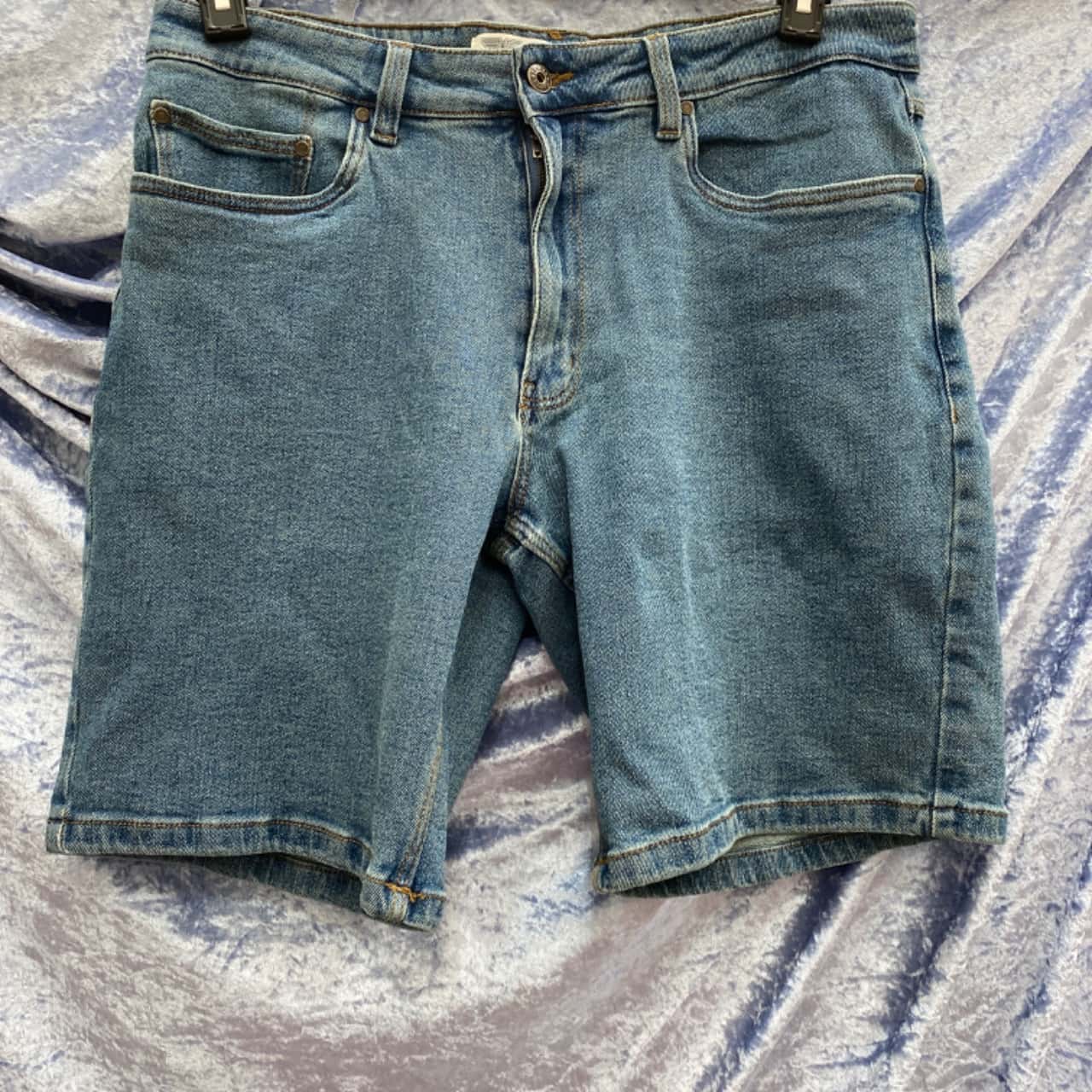 Rivers Mens Size 34 Blue Mid Wash Denim Shorts