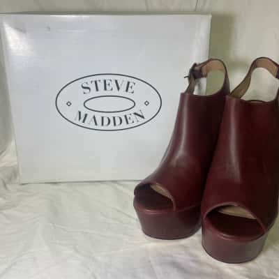 STEVE MADDEN Size 8 Boots 