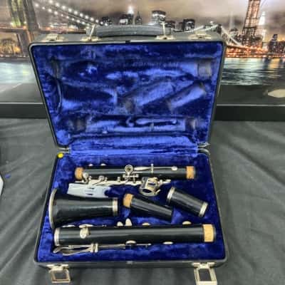Bundy Clarinet 