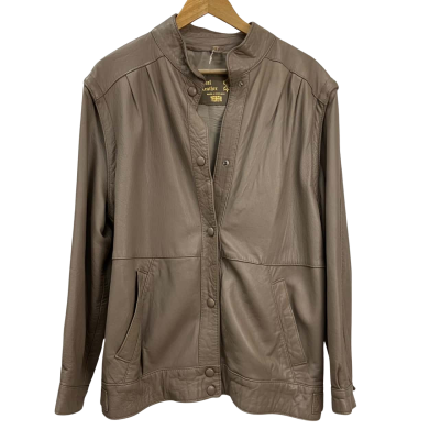 Sardar - Genuine Leather Jacket with Removable Sleeves - Made in England - Size 18 - Beige 