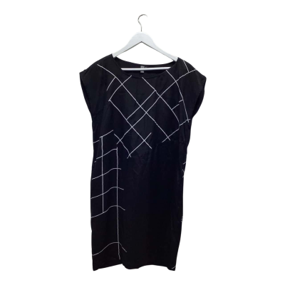ELK Womens Size XS Black Flattering Graphic Dress 
