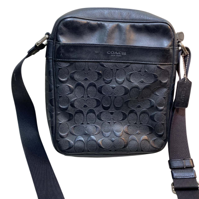 Coach Womens Black Shoulder Bag 21x24x6 cm