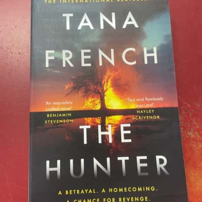 Tana French, The Hunter 