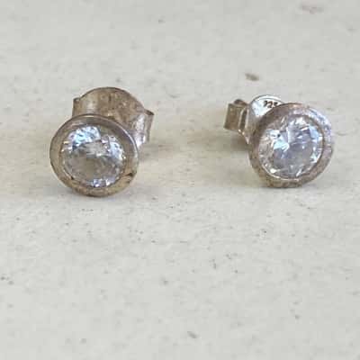 925 Sterling Silver Stud Earrings 