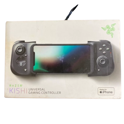 Razer Kishi universal gaming controller for IPhone 