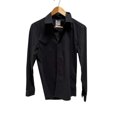 Yd. Men  Size XS Black Shirt 
