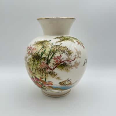 Yamaka Japan Vase