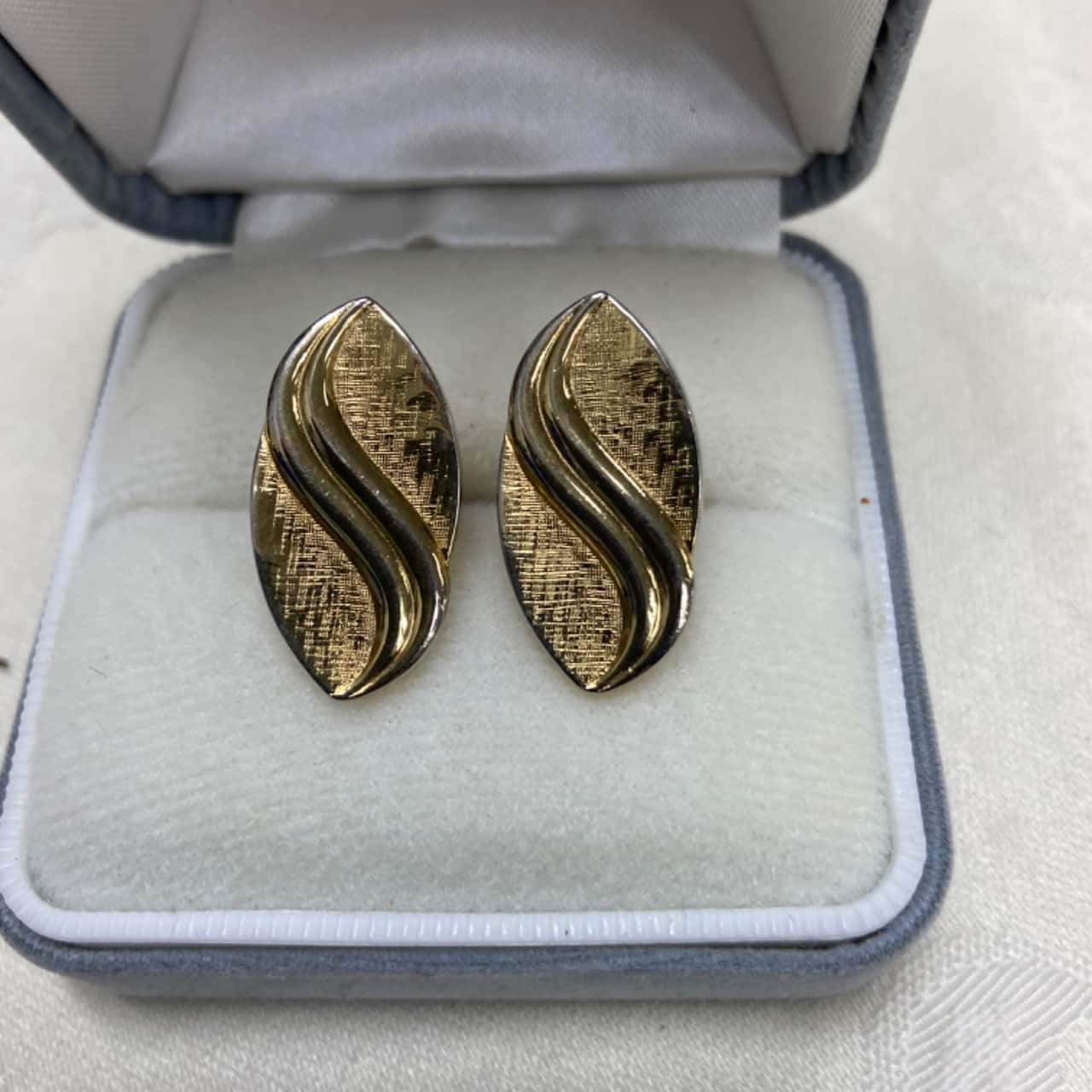 Mens Gold CuffLinks(s)