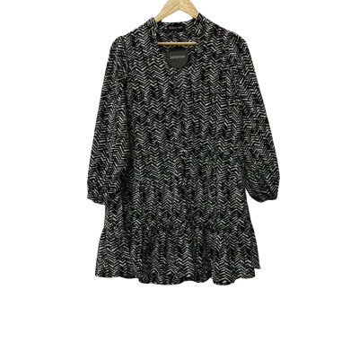 Serafina Womens  Size M Casual Dress / Long Sleeve Dress / Midi Dress Black  / Pattern / White 