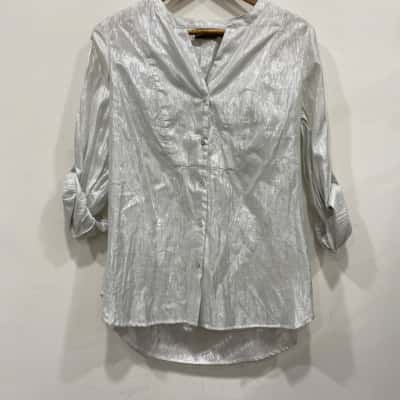 Sussan Womens  Size 10 Long Sleeve Shirt Silver 