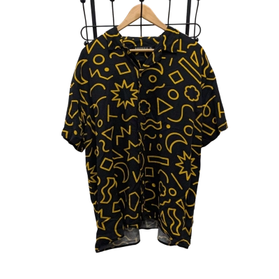 Dangerfield  Size XL Printed Shirt Black  / Yellow 