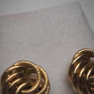 Womens 9ct 375 Gold Knot Studs As New 
