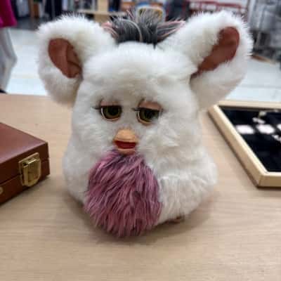 Passionfruit Furby 2005 emoto tronic furby model 59294 white fur blue eyes RARE