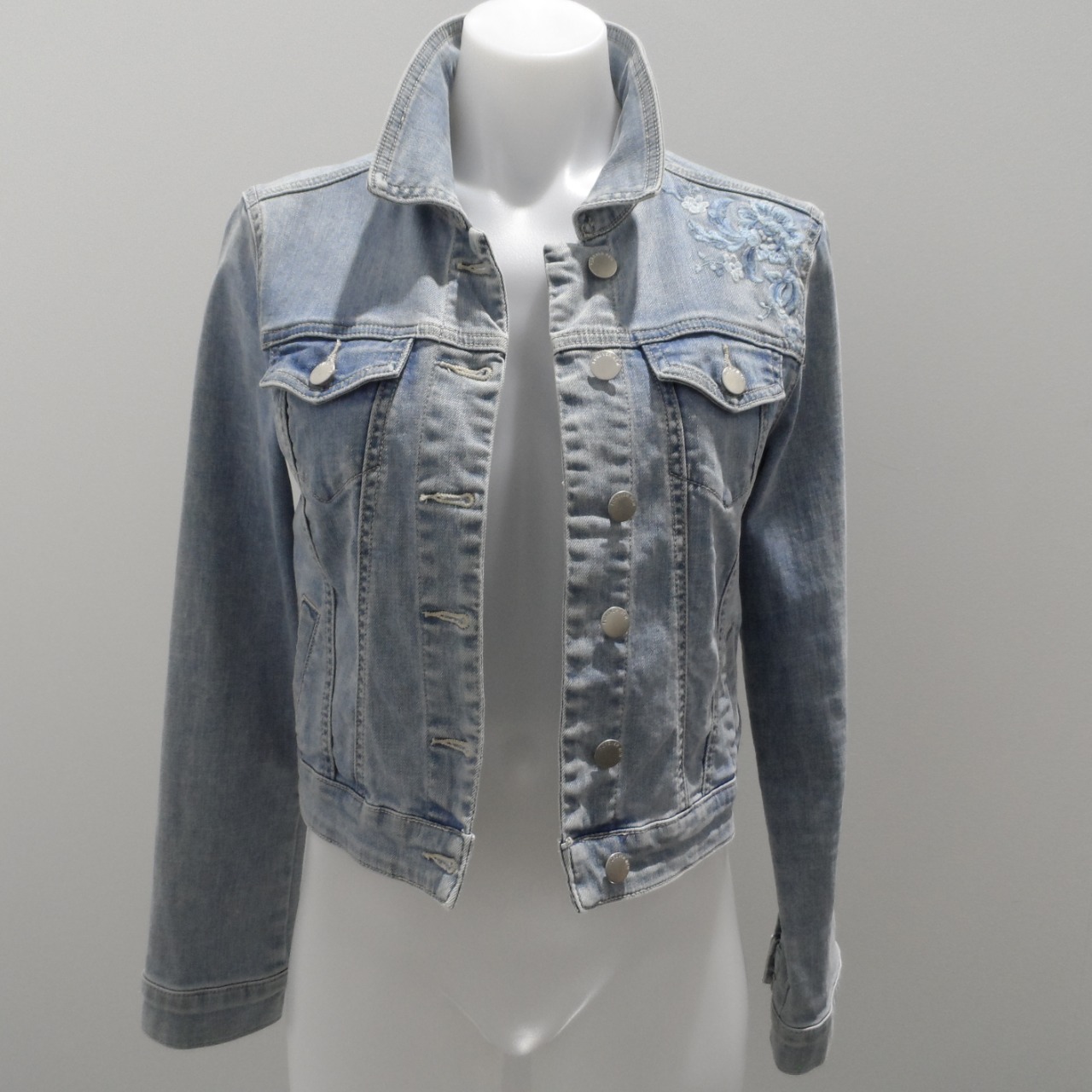 black denim jacket size 6