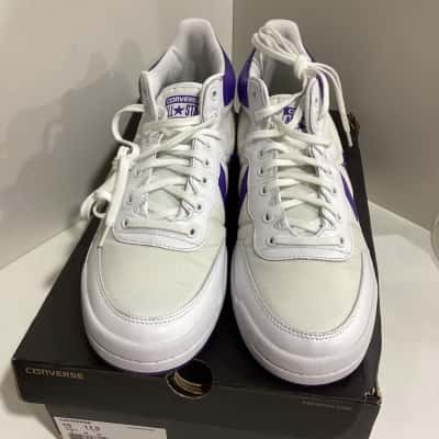 Converse Unisex  Size 44 Purple / White 