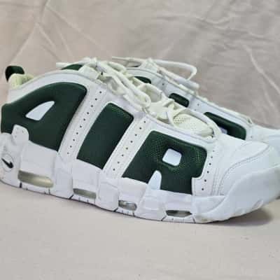 Nike Air Mens  Size 11 Sneakers Green / White 