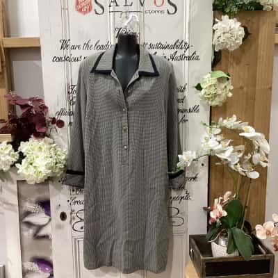 VINTAGE FIND! TODAYS CLASSICS BRAND! MADE IN AUSTRALIA! SHOULDER PADDED SHIRT COLLAR DRESS!  Womens  Size 14 Long Sleeve Dress / Midi Dress Beige / Black  / Pattern 