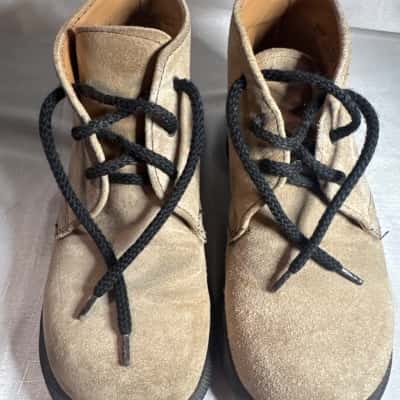 Dr Martens Womens AW 612 suede chukka boots - made in England