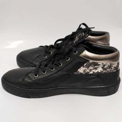  Adesso Womens Black Sneaker Size 39 