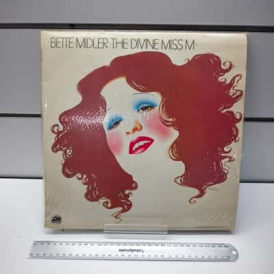 Bette Midler – The Divine Miss M (Vinyl LP)