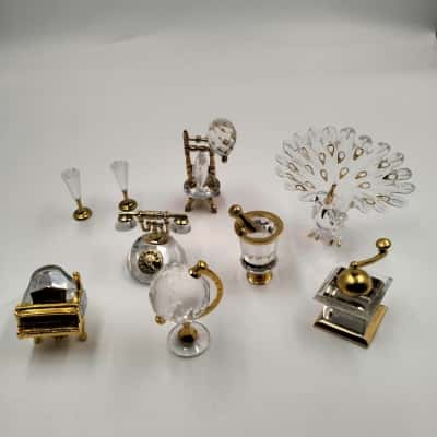 Set of 9 pieces of Crystal Memories. Good Condition. No Boxes or Certificates.
