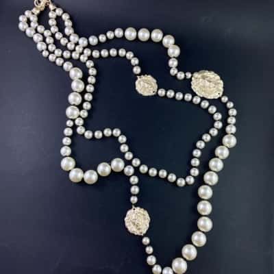 Pretty faux pearl Womens Necklace 