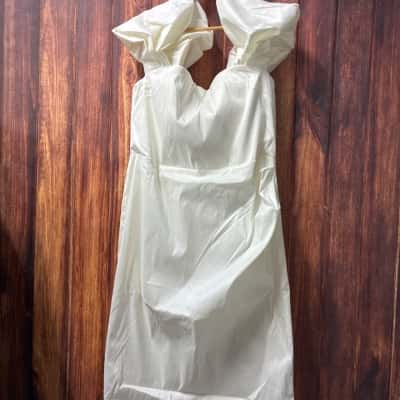 City Chic  Size XL Off White dress new 