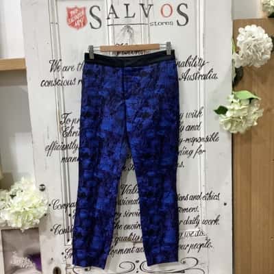 Bardōt / Bardot Brand! GORGEOUS FITTED DRESS PANT! Womens  Size 6 Ankle Length Pants / Straight Leg Pants Black  / Blue / Pattern 