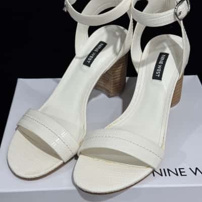 Nine West Womens  Size 7.5 Brown / White Sandals