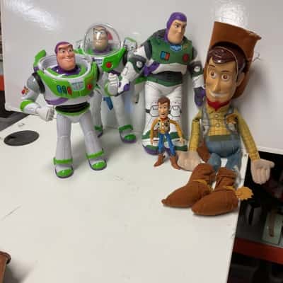 Assorted Toy Story toys 