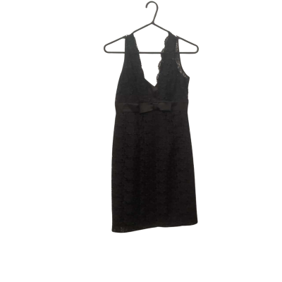 Women’s Review  Size 8 Cocktail Dress Black  