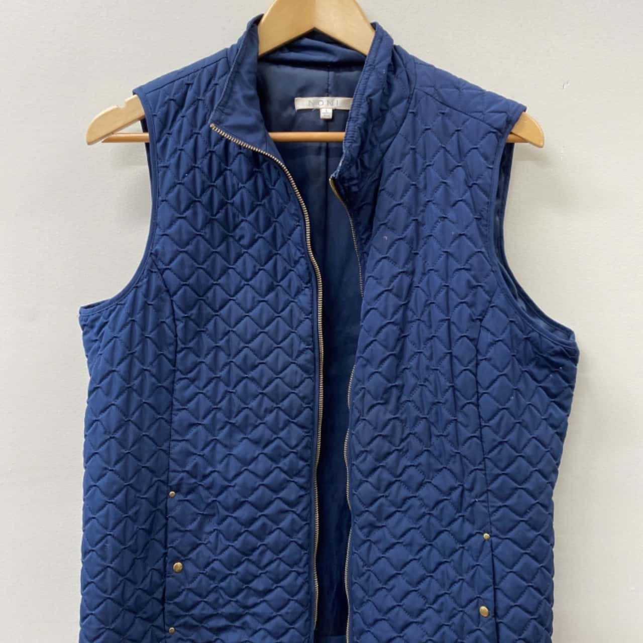** REDUCED ** Noni B Women's L Navy Blue Quilted Vest(s)