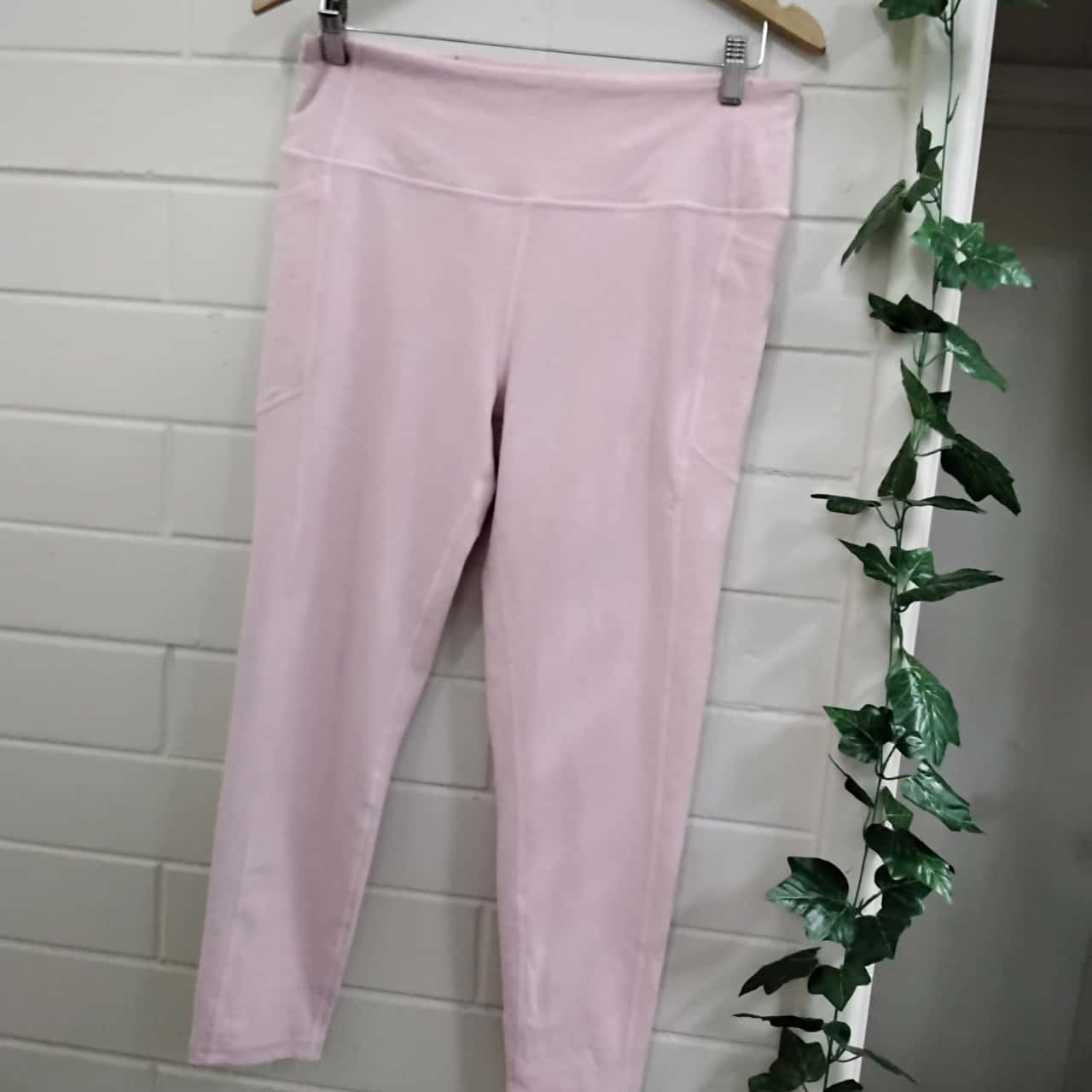 Victorias Secret Womens Leggings Size L 