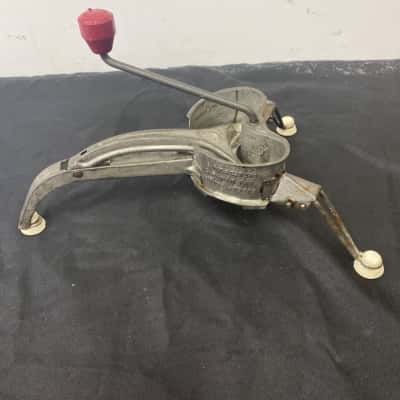 Old cheese grater with 5 attachment 