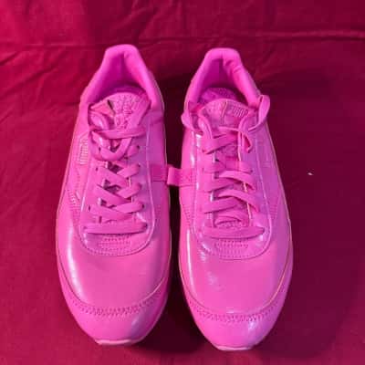 Puma Women's Future Rider PP  Size 6.5 Sneakers in the Luminous Pink Colourway