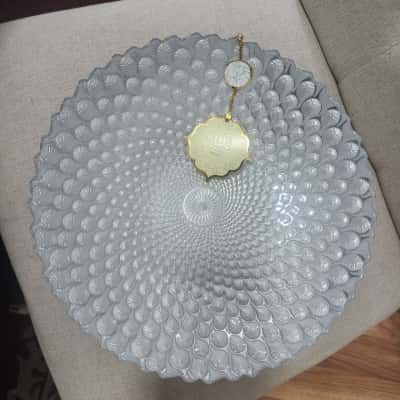 Artistic drop shape pearl white 3D forged silver glass plate