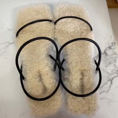 St. Agni Womens  Size 38 Heels Black  / Off White 