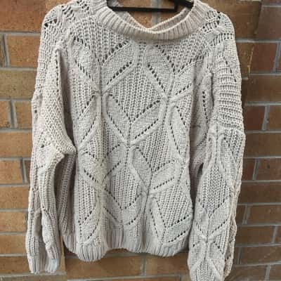 Miracle Womens  Size L / M Cream Jumper 