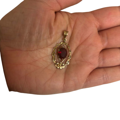  9ct Silver Lined Pendant - Vintage