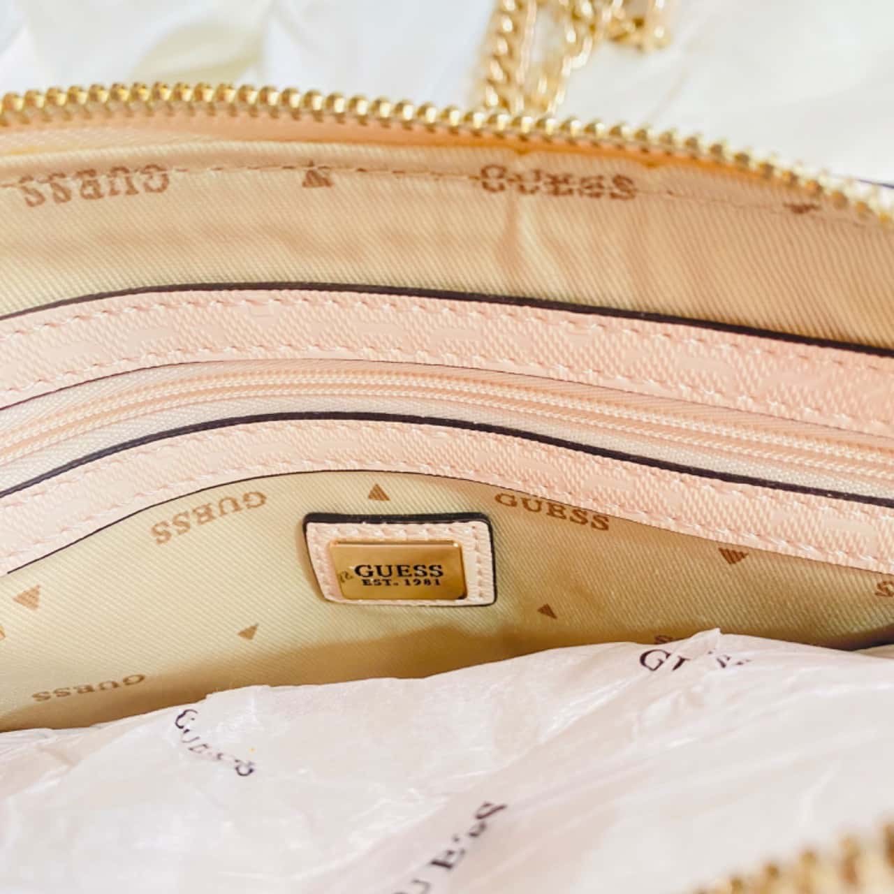 GUESS Baby Pink Handbag (s)