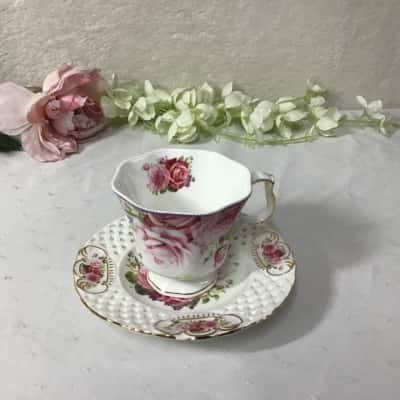 The England Collection White Lattice / Pink Floral Pattern Cup & Saucer