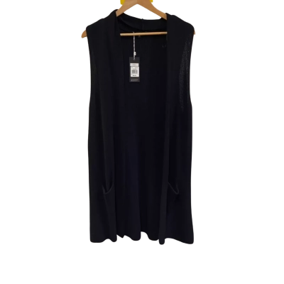 BNWT Piper Womens  Size S Sleeveless Cardigan Black  RRP $89.95
