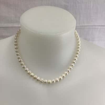 Freshwater Pearl Necklace- Silver Press Clasp 