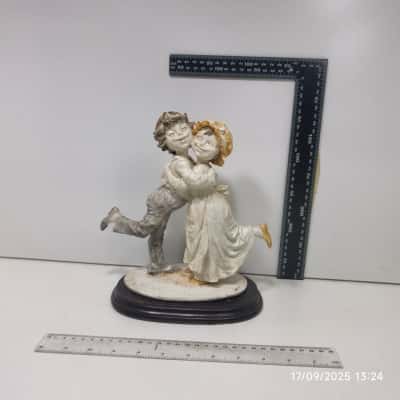 Gulliver's World Figurine Vintage 