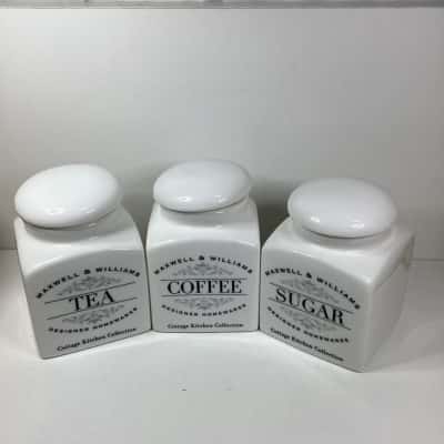 Maxwell and Williams cottage kitchen collection.