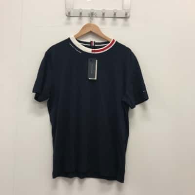 Tommy Hilfiger Mens  Size XL Short Sleeve T-shirt Navy Blue BNWT$69