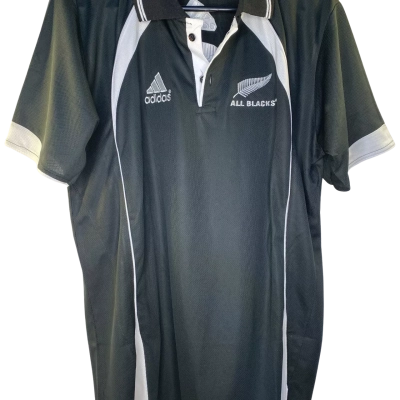 Adidas Mens  T-shirt Size XL Black  / White 