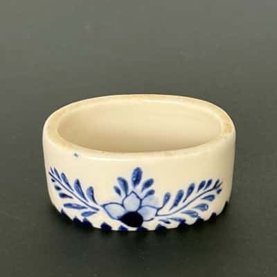 Hand-painted Delft Blue Small Trinket Tray / Ring Dish